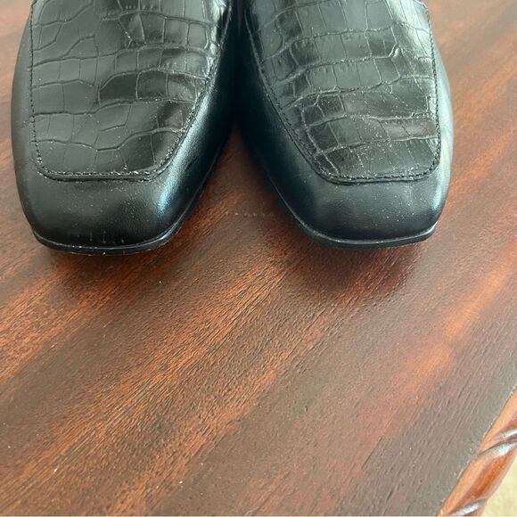 Enzo Angiolini Black Leather Loafers. Size 8 Narrow. Great Used Condition! - Picture 5 of 10